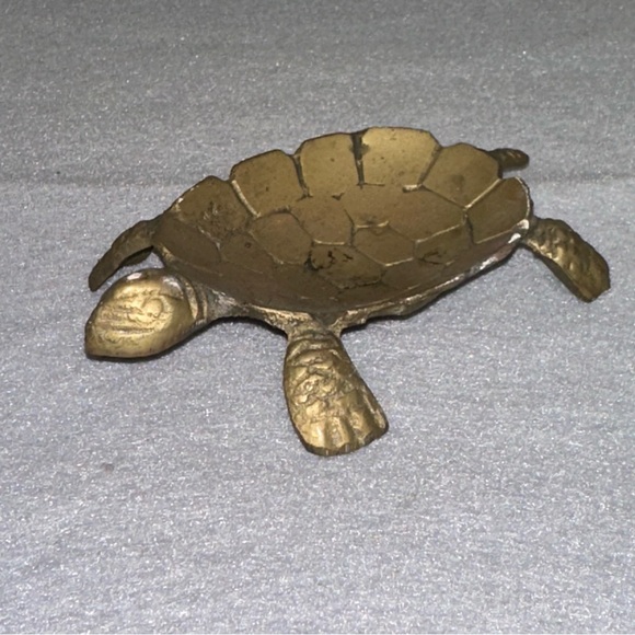 Vintage Brass Sea Turtle Animal Coin Jewelry Trinket Candy Soap Dish Ash Tray - Picture 1 of 8